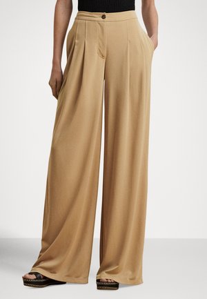 PLEATED STRETCH JERSEY WIDE-LEG PANT - Calças - brown