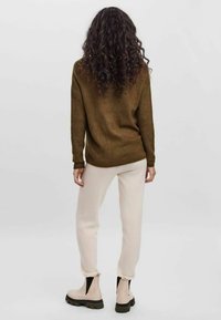 Vero Moda VMCREWLEFILE V-NECK  NOOS - Džemperis - dark olive