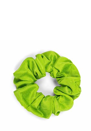 - Akcesoria do stylizacji włosów