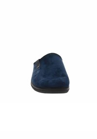 Scarpa slip-on in suede blu con punta arrotondata, caratterizzata da una fascia accentata nera, superiore testurizzato e suola in gomma flessibile.