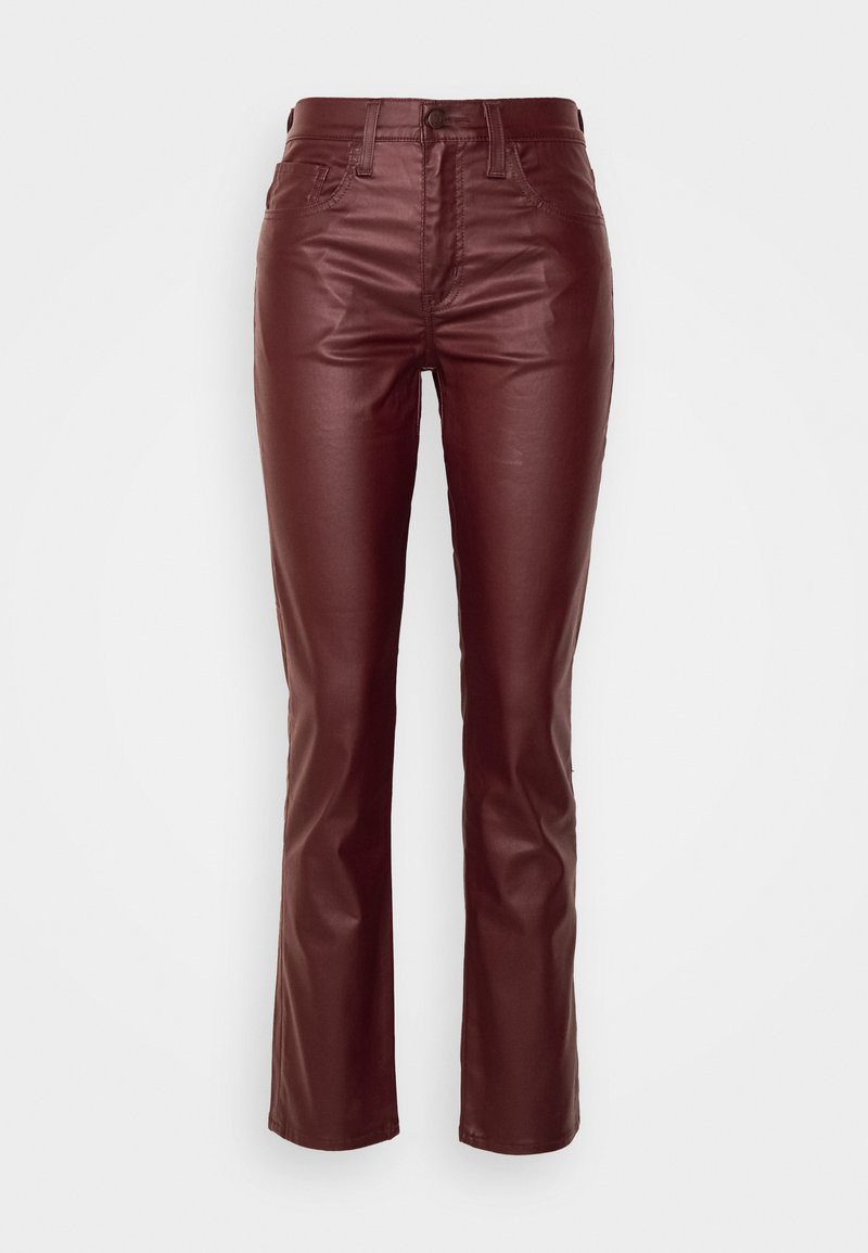 Burgunderfarbene, lederähnliche Hose mit slim fit, fünf Taschen und einem Reißverschluss. Minimale Nähte und eine mittlere Taille.