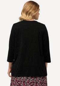 Ulla Popken CLASSIC FIT czarny