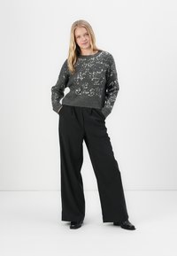 ONLY ONLALTA SEQUIN O NECK - Maglione - dark grey