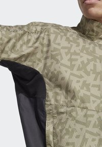 Adidas Terrex TRAIL - Cortaviento - savanna   focus olive