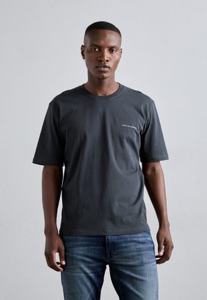 PRO - T-shirts - charcoal