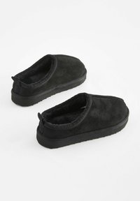 Next COSY - Šľapky - black