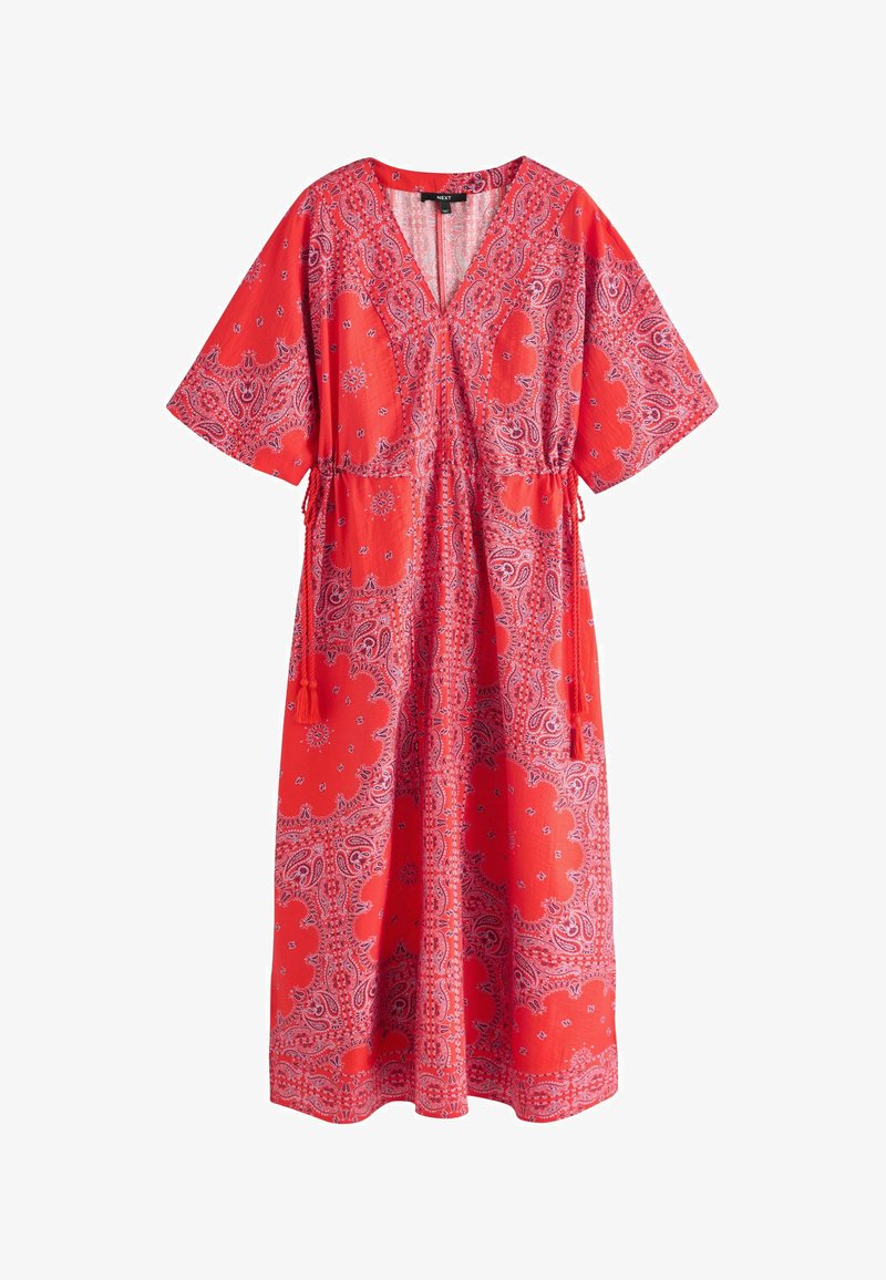 Robe midi rouge avec motif paisley rose, col en V, manches courtes larges et liens de taille ajustables avec pompons.