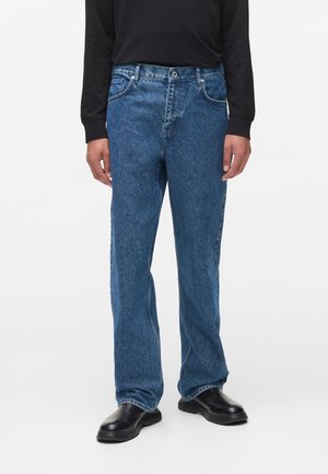RELAXED - Tiesaus kirpimo džinsai - washed blue/black