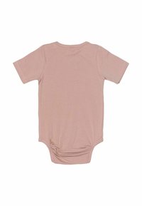 Bodysuit pour bébé à manches courtes, de couleur rose pâle, fabriqué en tissu doux, avec un col rond et des accents froncés en bas.