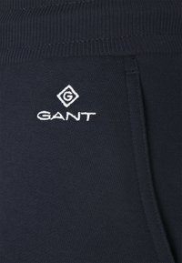 GANT LOCK UP PANTS - Calças de fato de treino - evening blue
