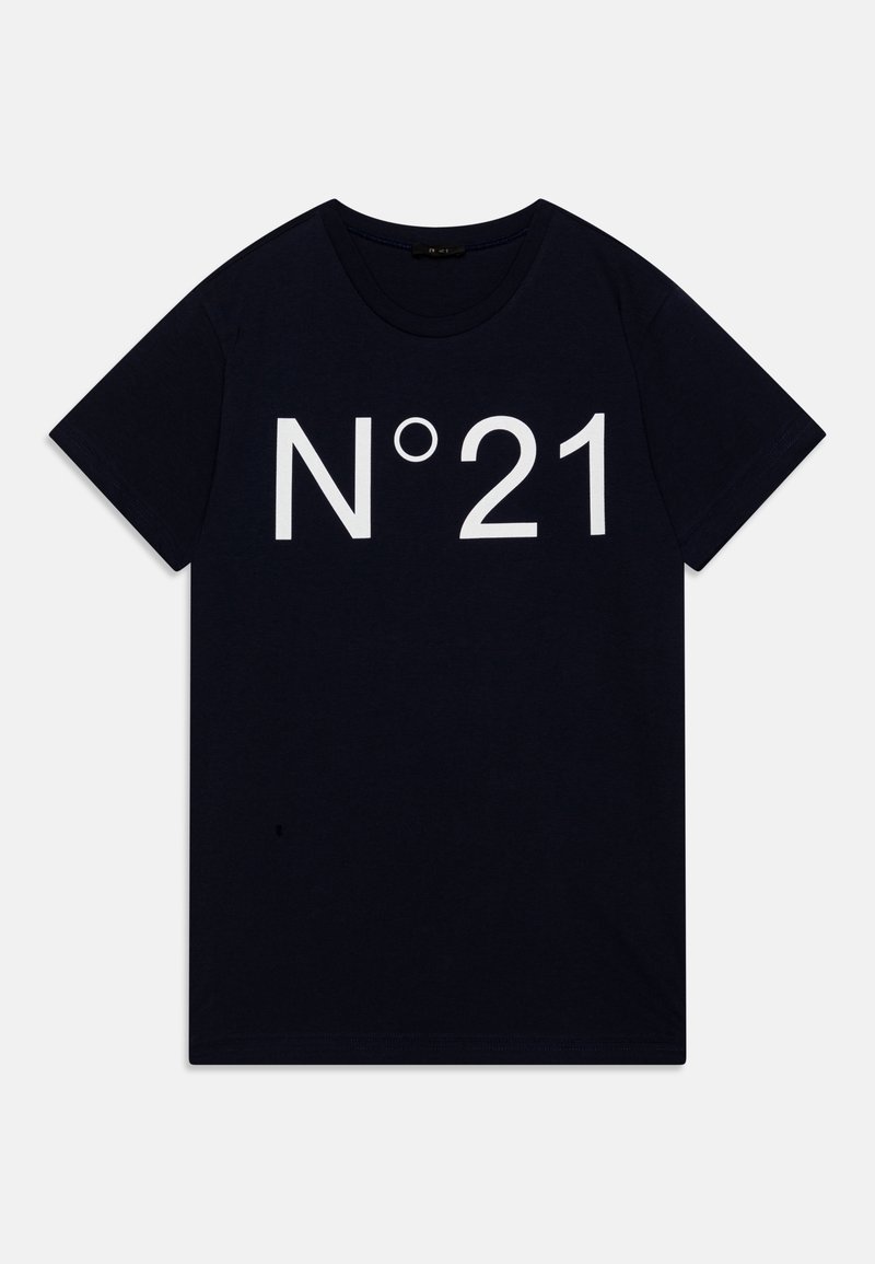 T-shirt noir à manches courtes et col rond avec un grand texte blanc "N°21" imprimé sur la poitrine.