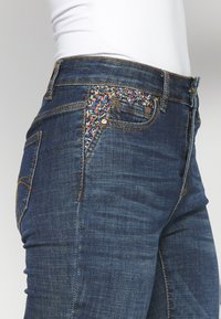 Koroshi BELL  - Jeans bootcut - azul osc   dark blue