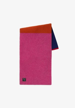 Geribbelde gebreide sjaal in levendig roze, met een effen oranje bovenkant en een donkerblauwe rand. Inclusief een klein zwart logo-label.