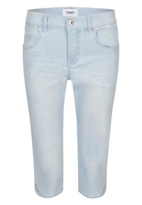 Světle modré džínové capri kalhoty s přiléhavým střihem, vybavené předními kapsami a ozdobnými cvočky na lemu. Hladká textura.