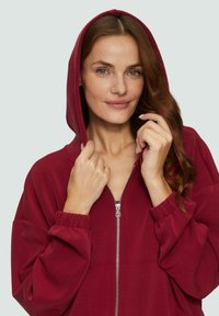 s.Oliver Sweater met rits - rubinrot