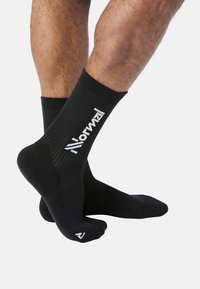 NNormal UNISEX - Calcetines de deporte - schwarz