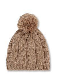 Stickad mössa i beige med ett texturerat kabelmönster, med en fluffig pom-pom på toppen och en ribbad mudd i basen.