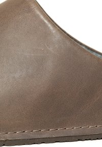 Gottstein Slip-on sandaler - nut