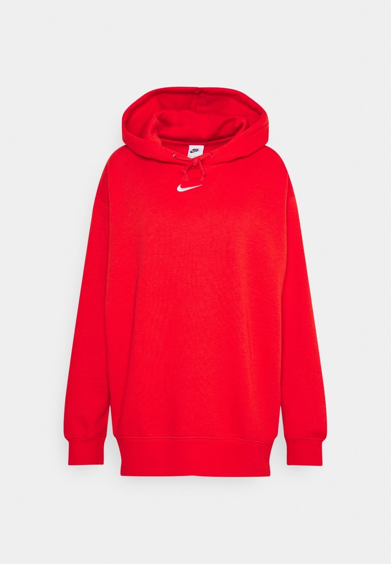 Sweat à capuche rouge à manches longues avec logo Nike blanc sur la poitrine, présenté sur un fond gris clair uni.