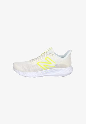 New Balance, ZAPATILLAS DEPORTIVAS - Zapatillas running asfalto - beige
