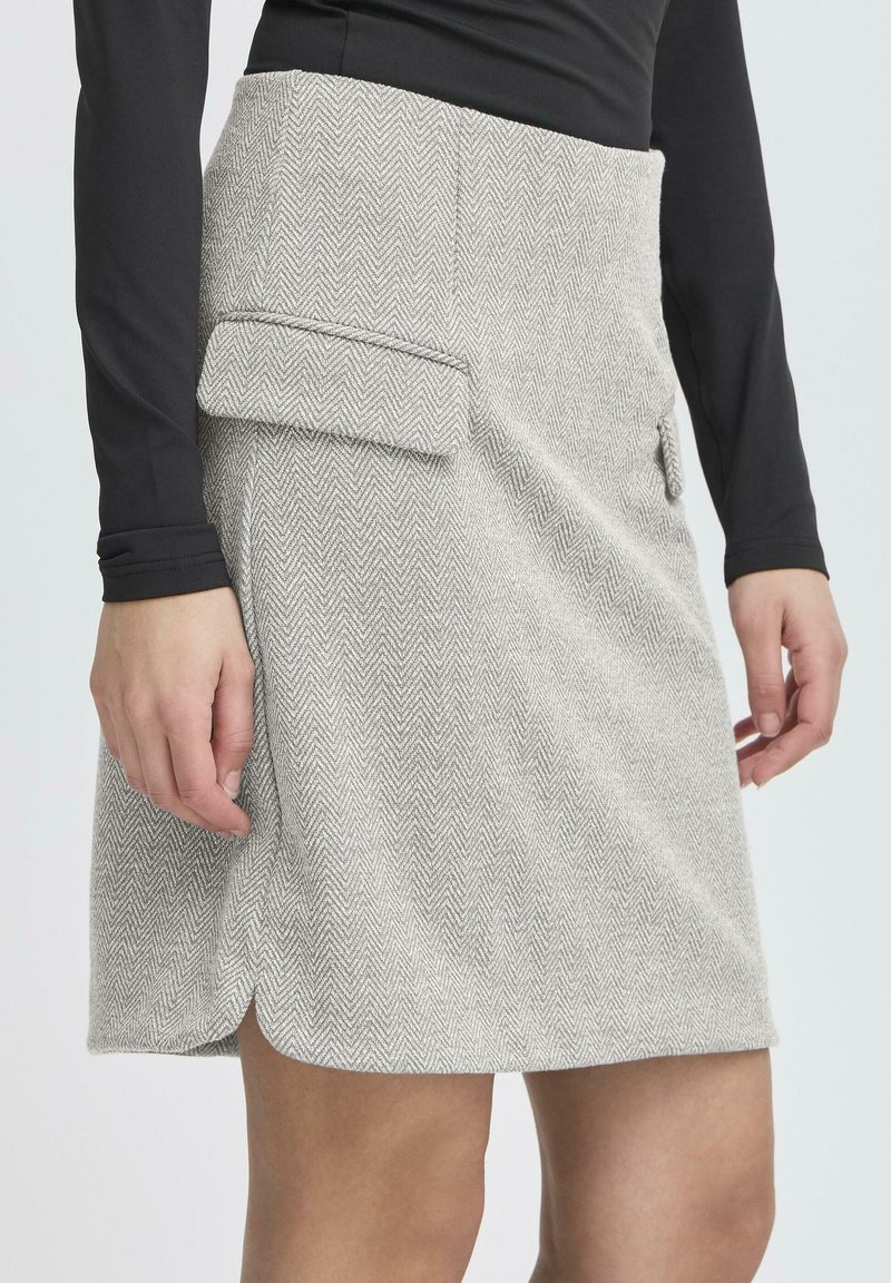 Mini-jupe Tweed Laine Herringbone Rose - H&M - Taille 12 - Occasion Très Bon état - Style Hiver