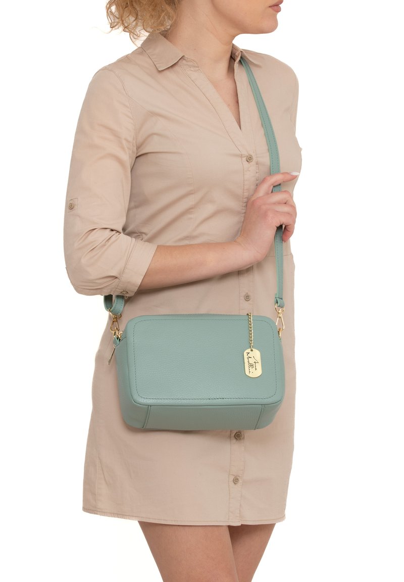 Anna Morellini ITALIAN MADE - Borsa a tracolla - mint/verde chiaro