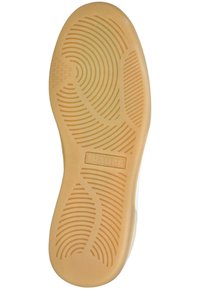 Gumová podešev v světlém tan odstínu s texturovanými vzory na treadu; obsahuje ražené logo "Blauer" blízko uprostřed. Celkově hladký povrch.