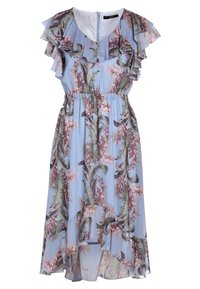 Kukkakuvioinen mekko vaaleansinisena, jossa on rypytettyjä hihoja, joustava vyötärö ja korkea-matala helma, joka on virtaava ja läpikuultava.