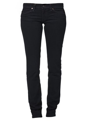 Czarne, dopasowane jeansy z przodu zapinane na guzik i suwak, z pięcioma kieszeniami, przedstawione na neutralnym tle.