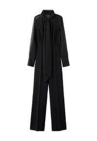 Czarny kombinezon z długimi, przezroczystymi rękawami, wiązanym dekoltem, plisowanym górnym dołem i spodniami o szerokich nogawkach, prezentujący gładką fakturę.