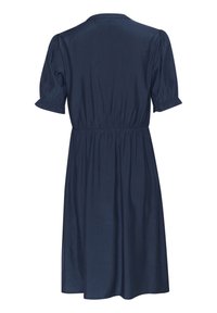 Abito blu navy con maniche a palloncino corte, vita arricciata e gonna di lunghezza al ginocchio. Tessuto morbido con un design semplice e classico.