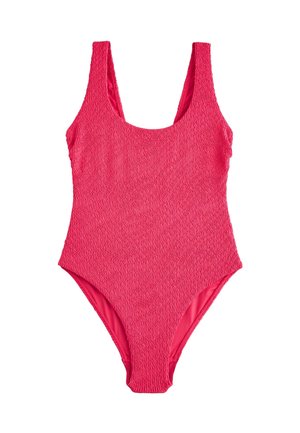 Helles pinkes, strukturiertes Einteiler-Badeanzug mit breiten Trägern und rundem Ausschnitt auf weißem Hintergrund.