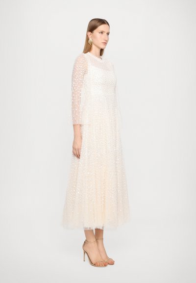Needle & Thread SCATTER ROUND NECK GOWN - Abiti per occasioni speciali - off white
