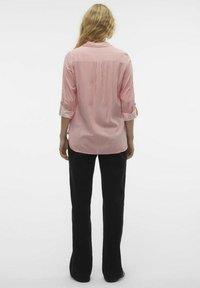 Vero Moda VMBUMPY L/S NEW NOOS - Blusa - cayenne