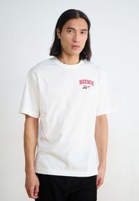 Reebok Classic - GUARANTEED TEE - T-shirt imprimé - white Image miniature 1