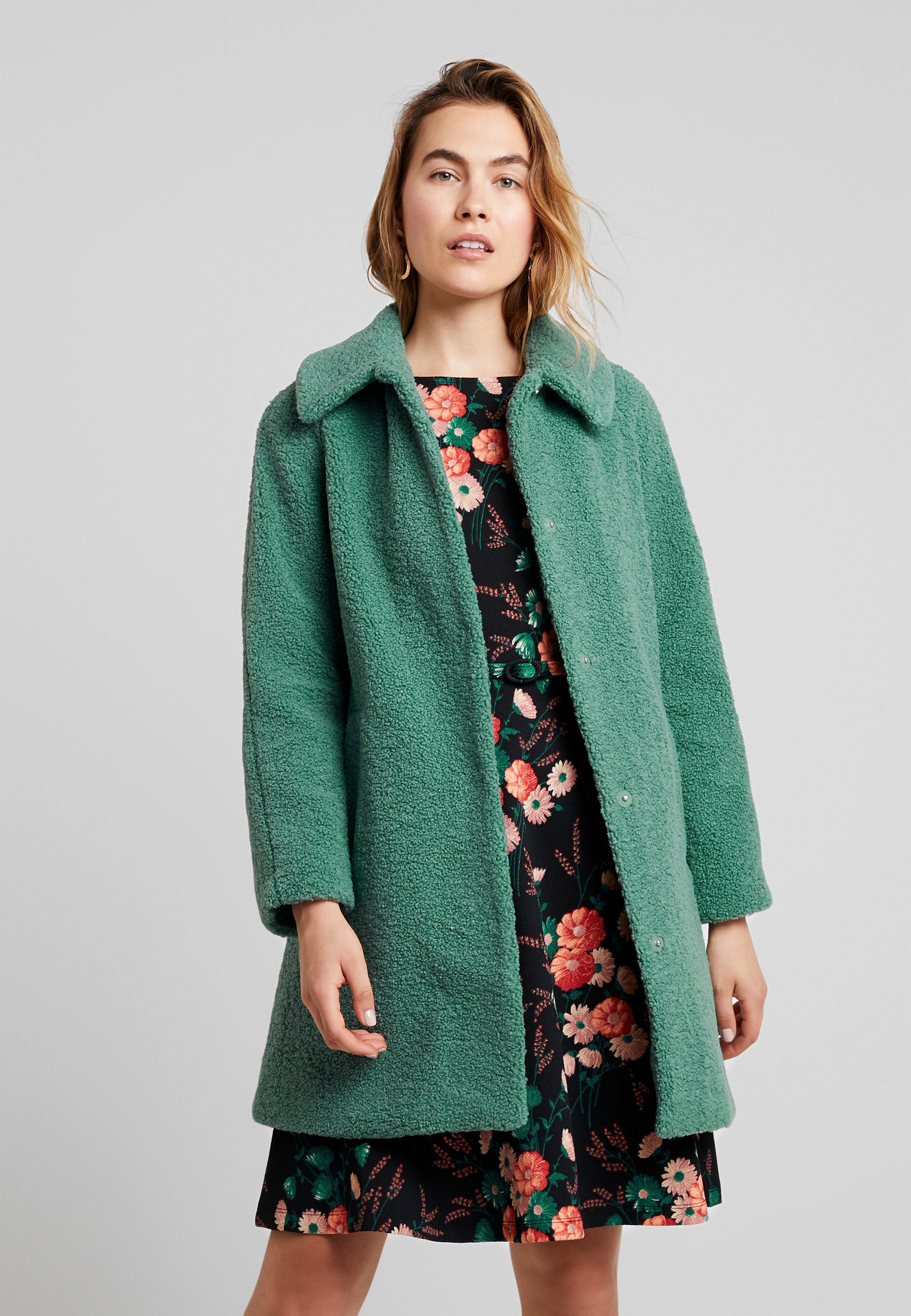 BETTY COAT MURPHY Winterjas fir green BETTY COAT MURPHY Winterjas fir green