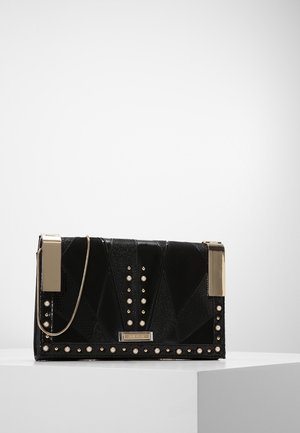 Clutch - black