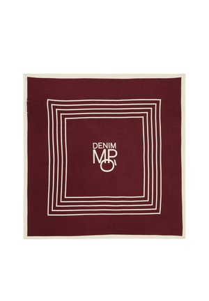 Vierkante bordeauxrode sjaal met meerdere witte concentrische vierkantlijnen en de tekst "DENIM MPO" in het midden.