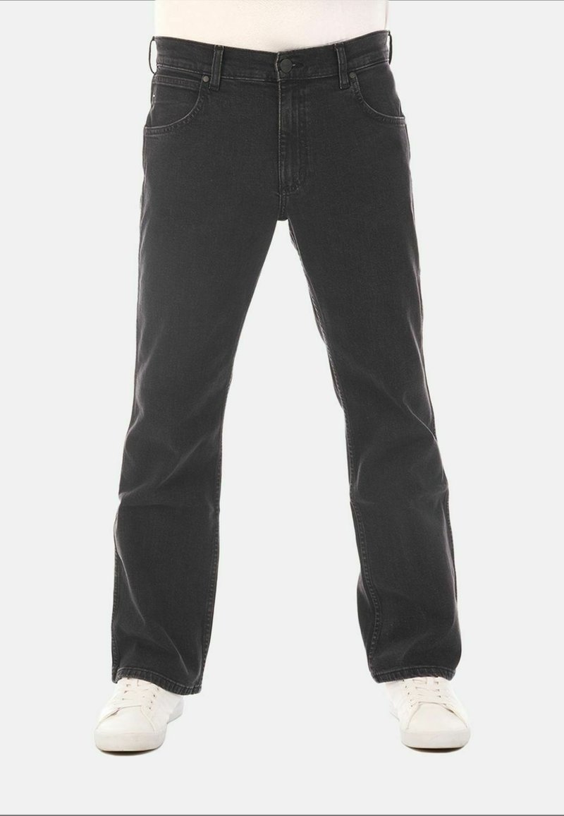 Wrangler JACKSVILLE - Jeans Bootcut - black out wsshtd/black denim ...