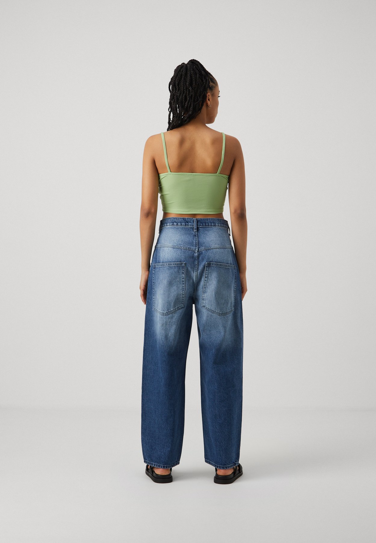 ONLJULIA LOOSE FIT BAGGY