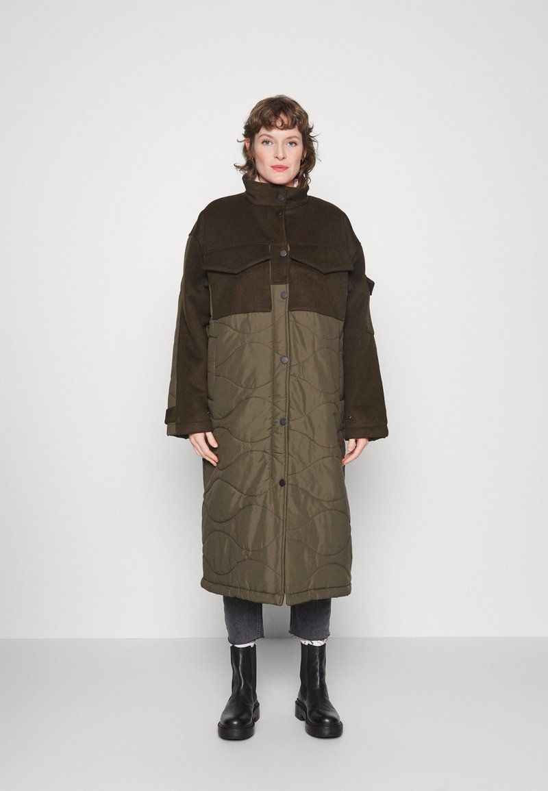 Gestuz VALERI COAT - Casaco clássico - dark olive