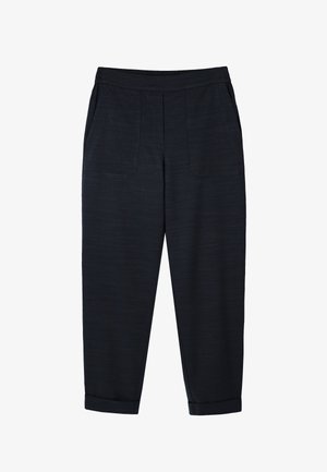 Tengerészkék, szűkített szabású nadrág gumis derékrésszel, elülső foltzsebekkel, varrási részletekkel és felhajtott szegélyekkel.