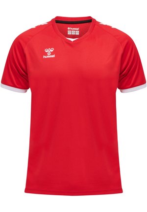 Czerwona sportowa koszulka z krótkim rękawem, białym obszyciem na rękawach, dekoltem w serek i małym białym logo na piersi i ramionach.