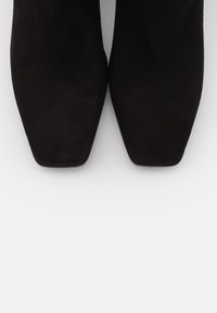 Kennel + Schmenger Bottes - black