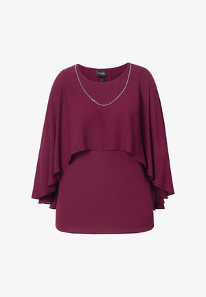 Burgunderfarbene Bluse mit geschichteten Rüschensäumen und einem Halskettenakzent. Glattes Material mit lockerer Passform und runder Halslinie.