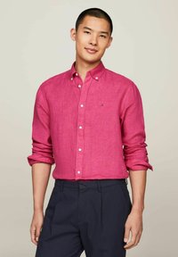 Tommy Hilfiger PIGMENT DYED  - Camicia - pink