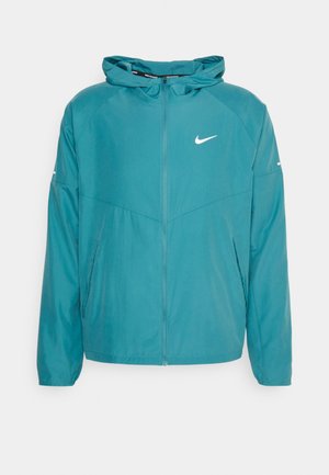 Nike Performance MILER - Regenjacke / wasserabweisende Jacke - mineral teal