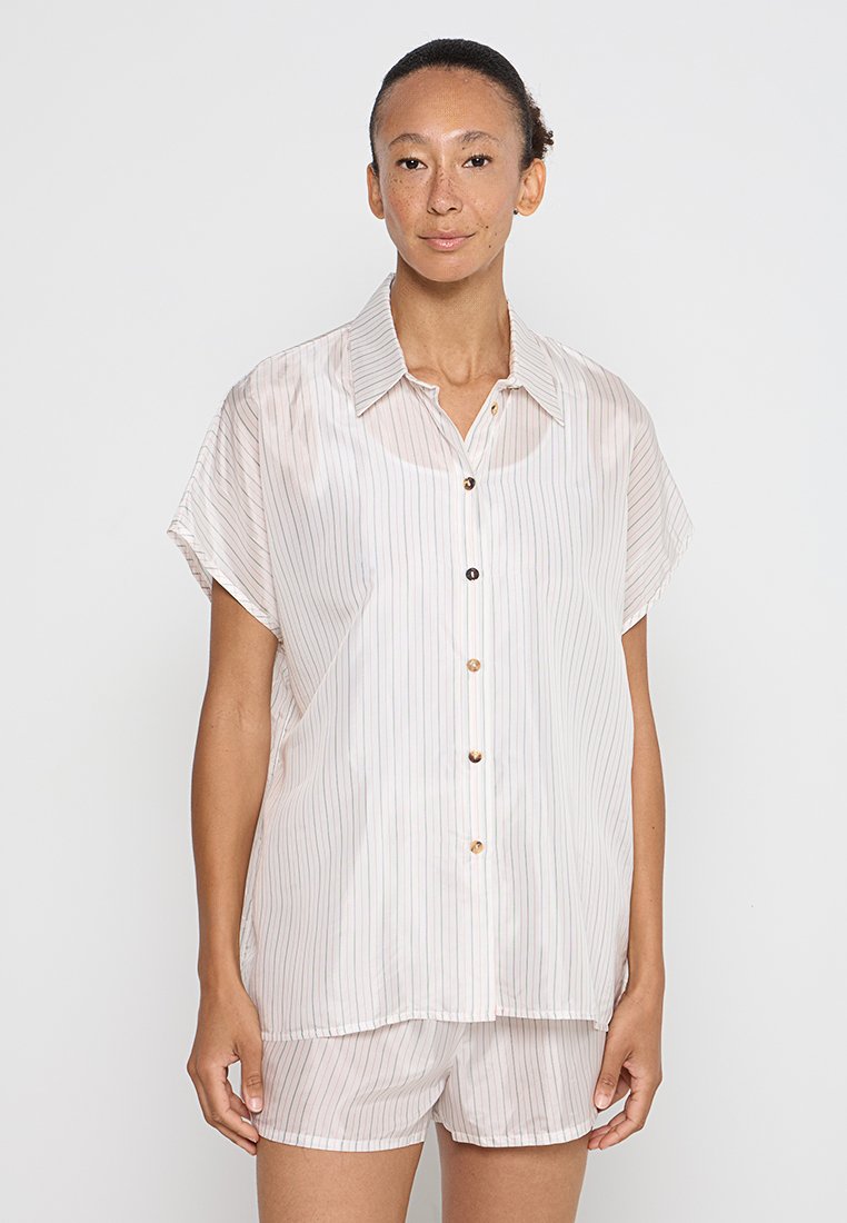Sarah Pacini Overhemdblouse crème