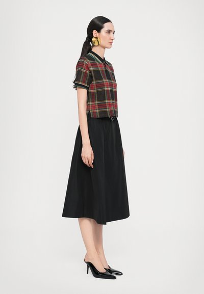 Vivienne Westwood MINI CLASSIC - Piké - red/green