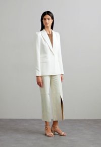 MICHAEL Michael Kors SERENA FLEX - Sandálias - pale gold